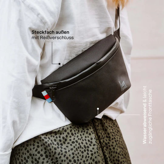 Hip Bag Monochrome - black