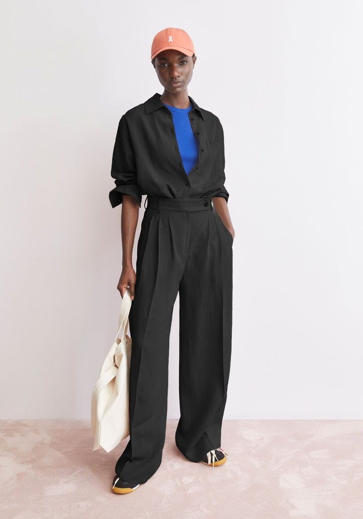 KAAYUA LINO PANT - black