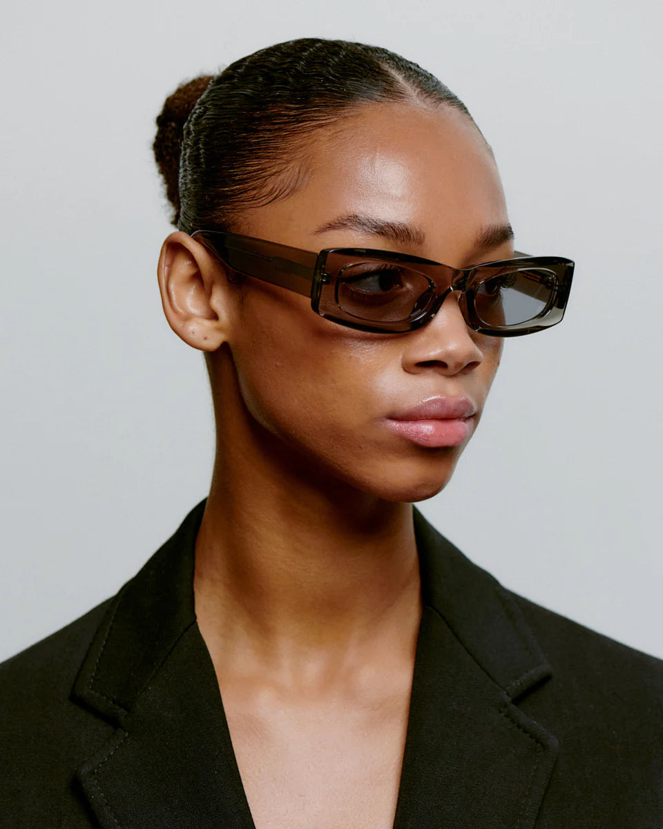 Frida - grey transparent