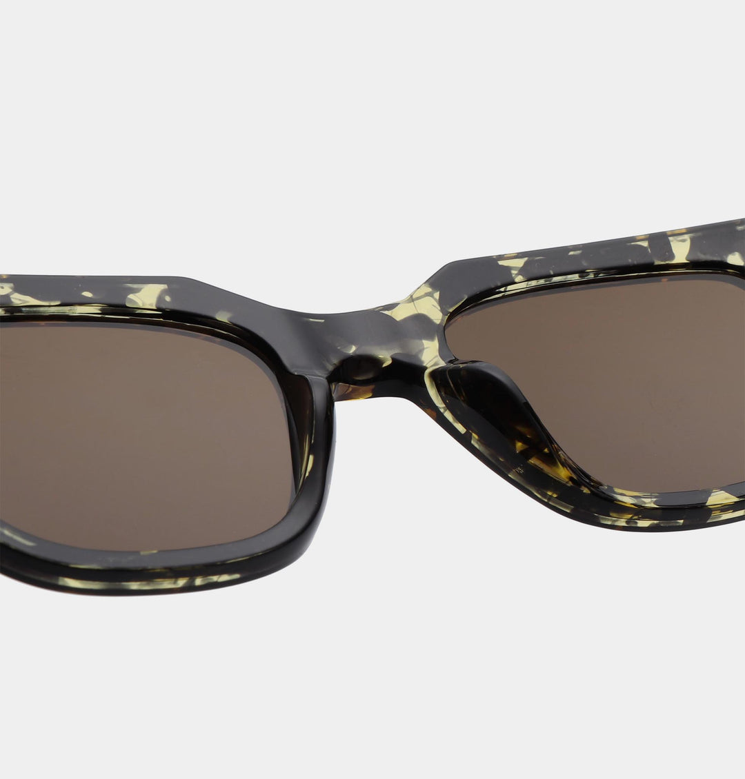 Kaws - Black Yellow Tortoise