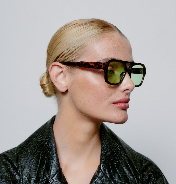 Kaya - Demi Tortoise green Lens