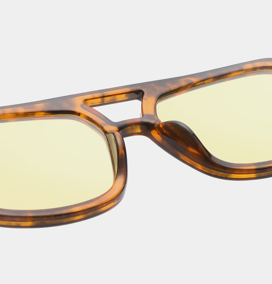 Kaya - Havana yellow lens