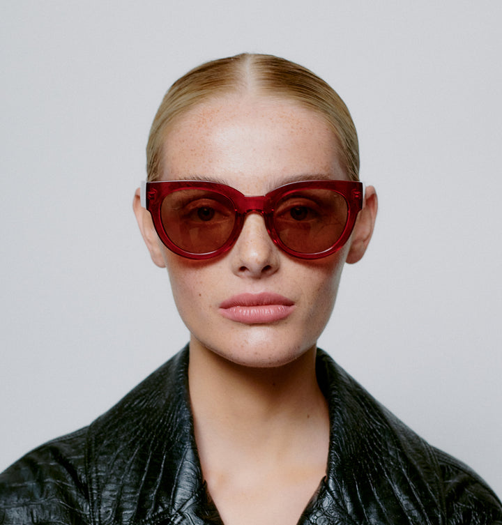 Lilly- Red Transparent