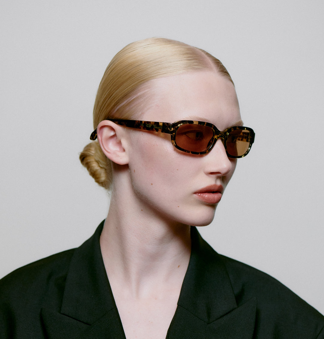 Will - Black / Yellow Tortoise