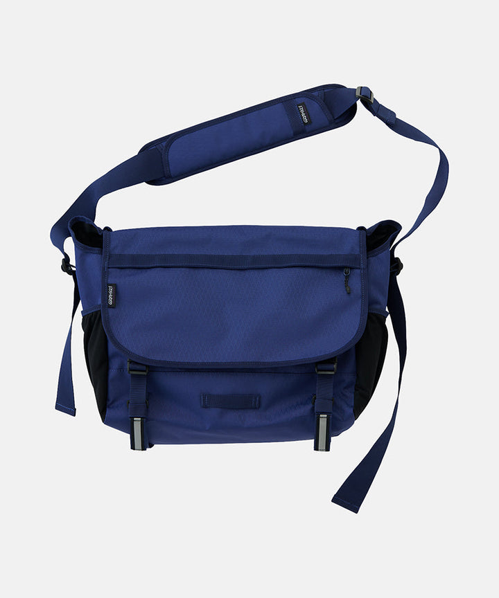 MESSENGER BAG - DUSKY BLUE