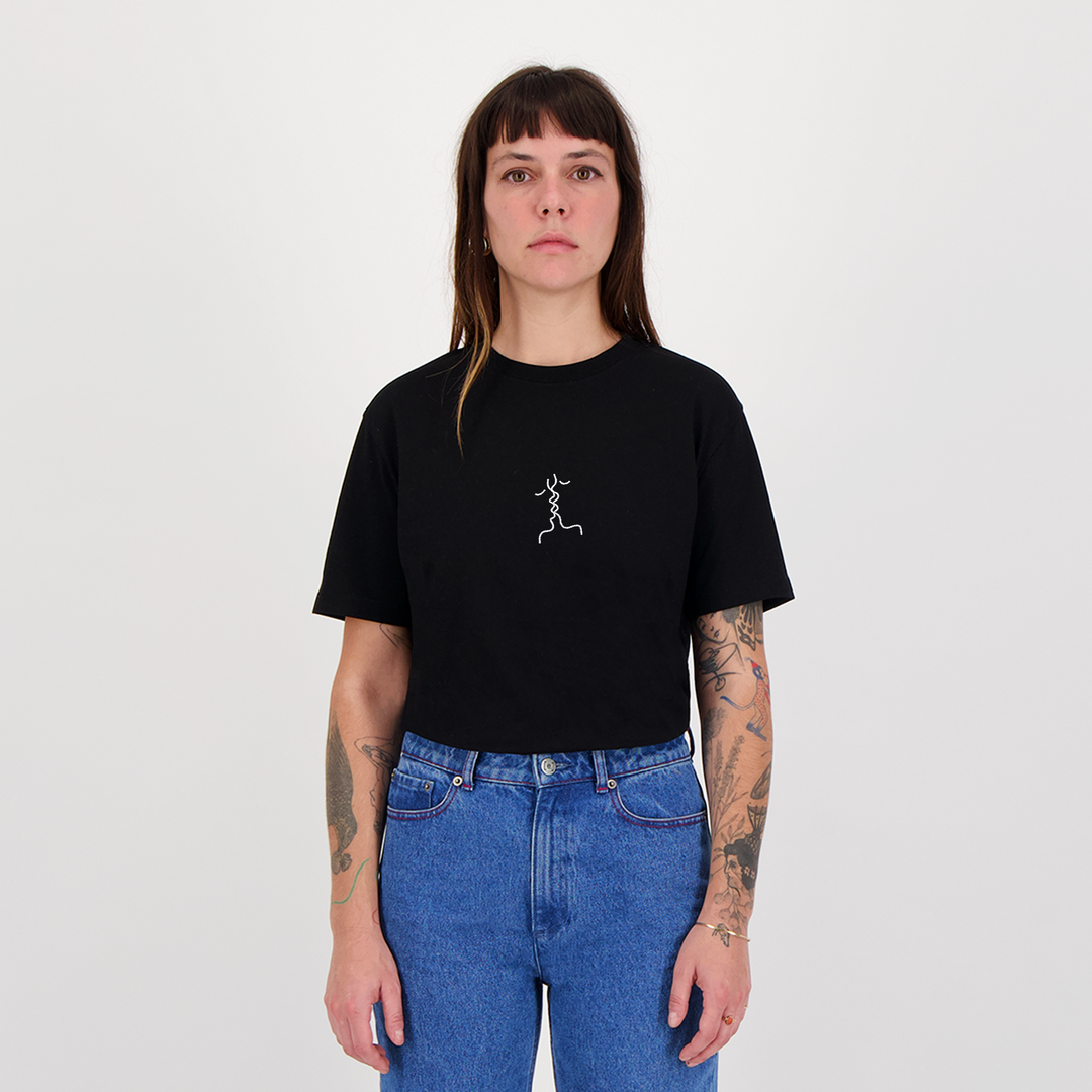 T-Shirt " BESOS " - black