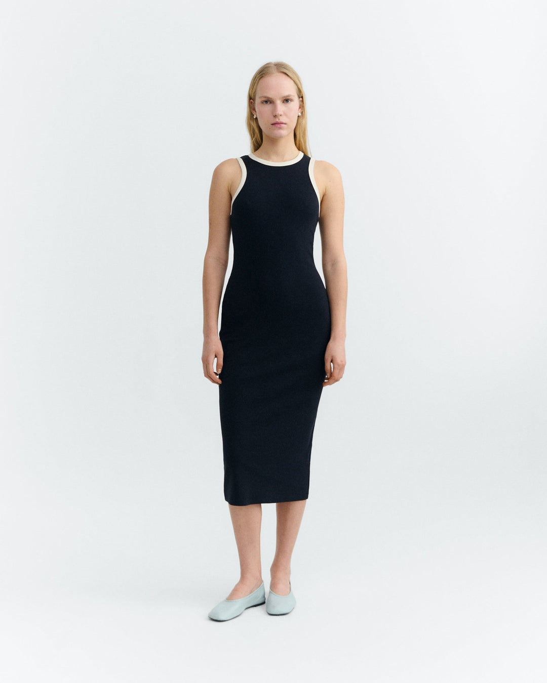 NAVY PANNACOTA CONTRAST DOECHI DRESS