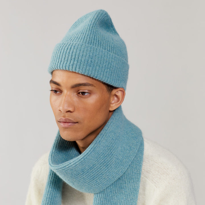 Scarf -basil