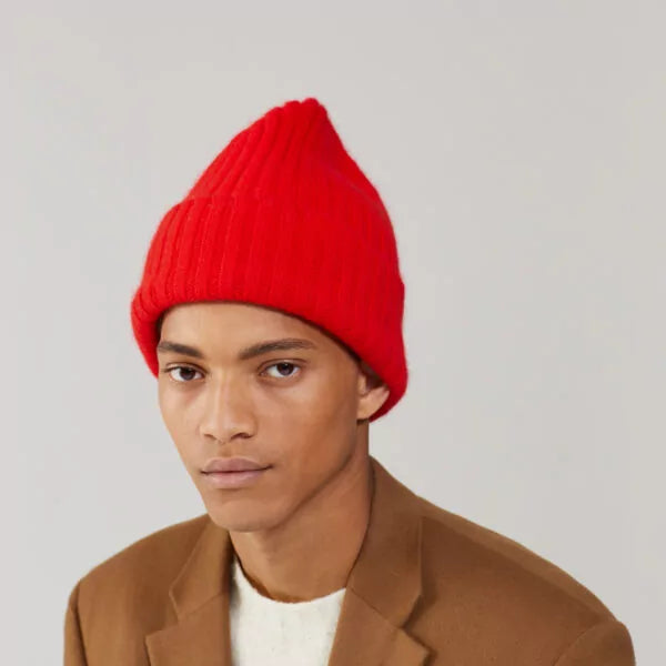 Le Grand Beanie - crimson