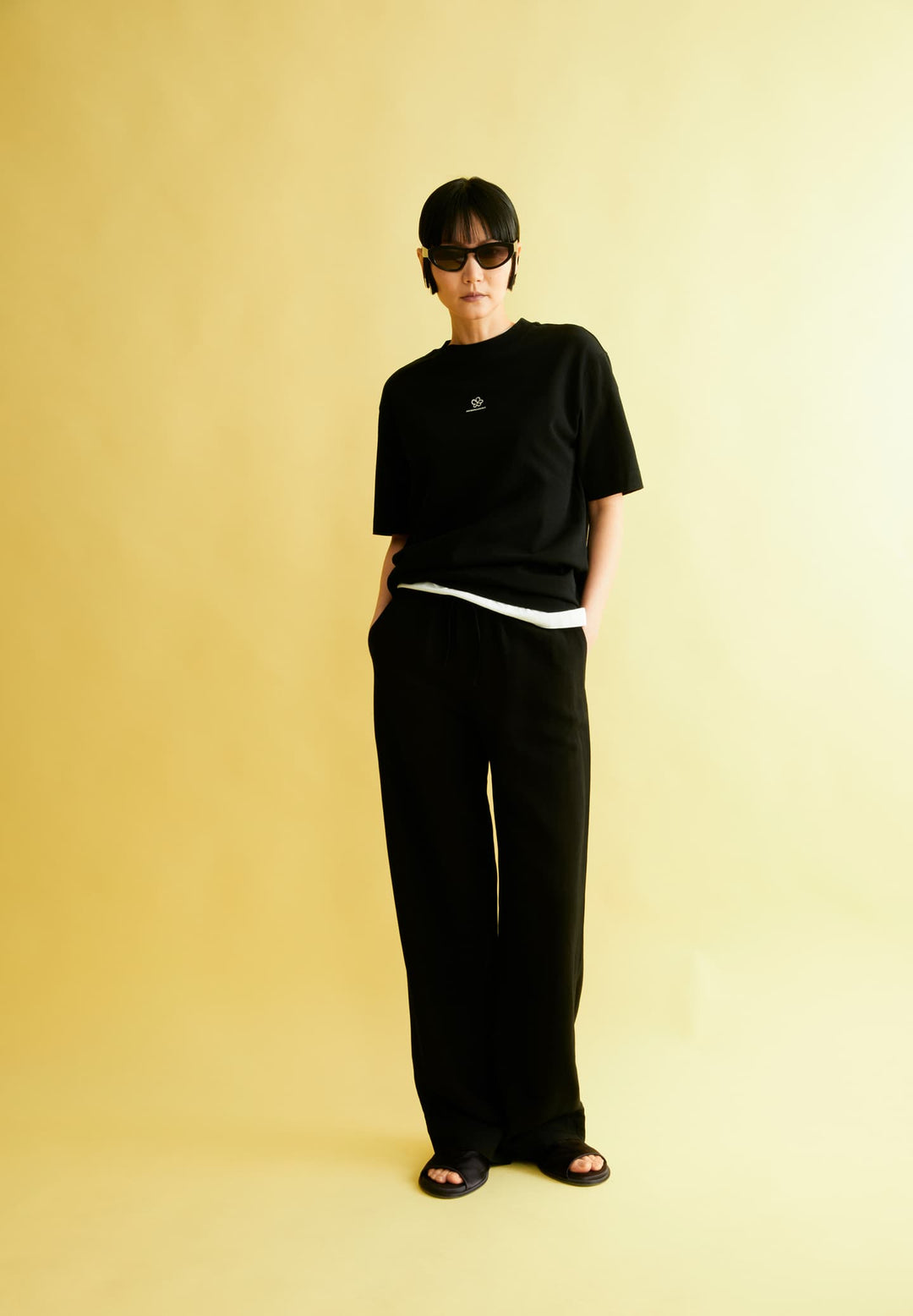 MIOAA LINO - black