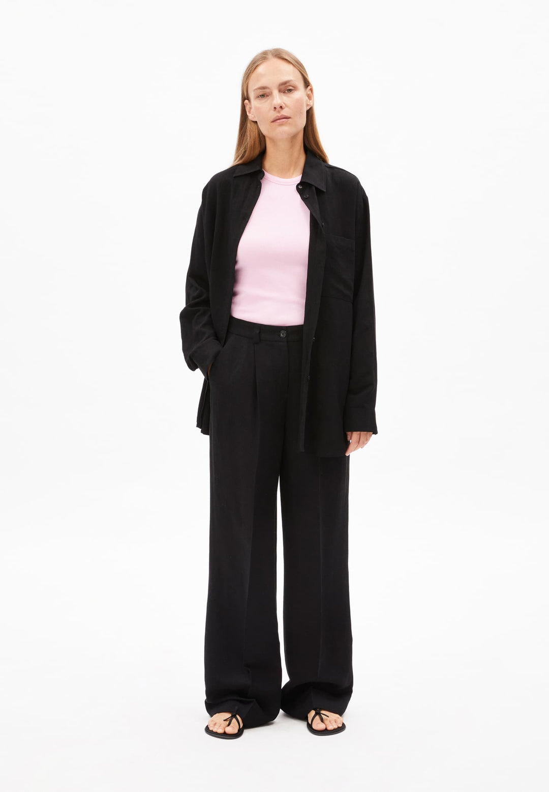NUMAALI LINO - black