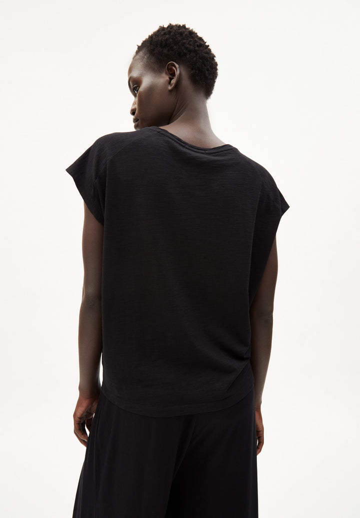 ONELIAA - black