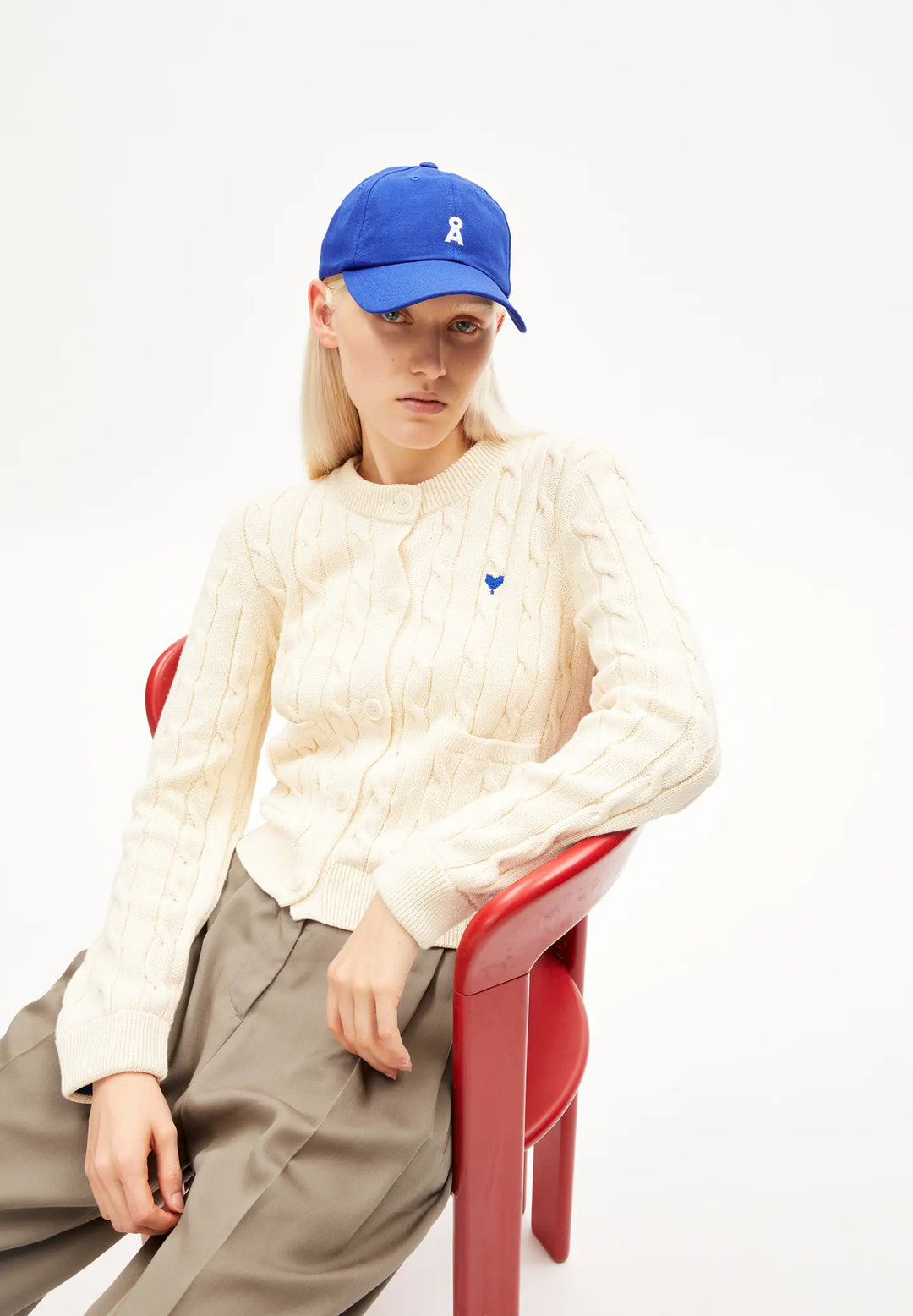 YENAAS BOLD - dynamo blue