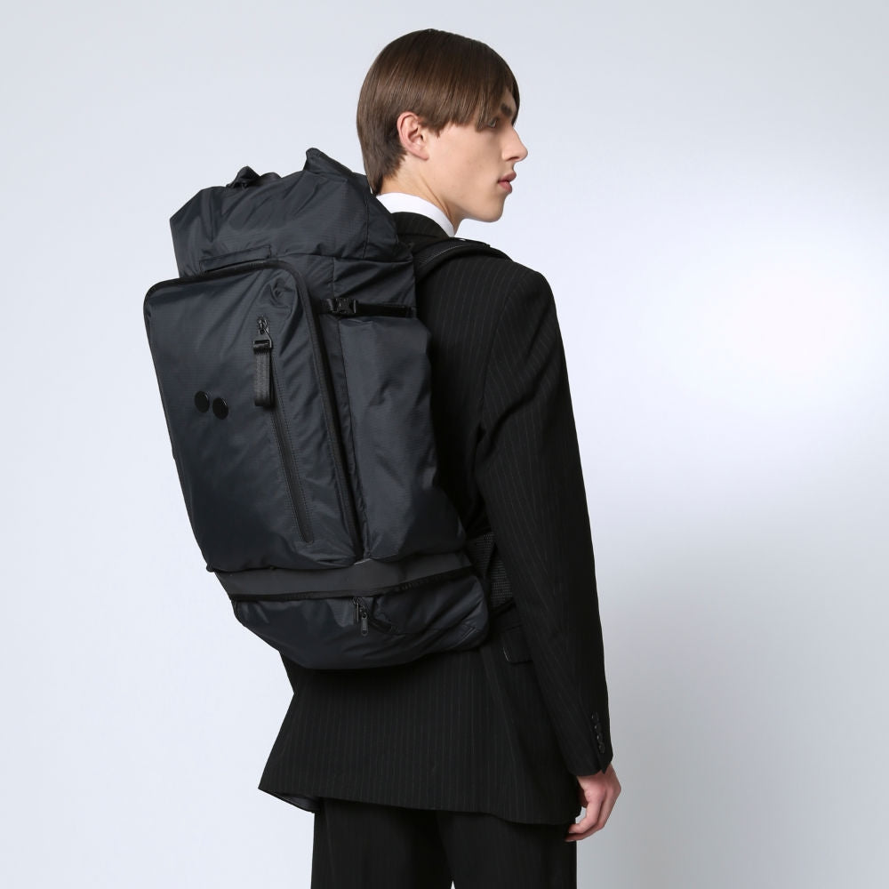 Komut Large - pure black