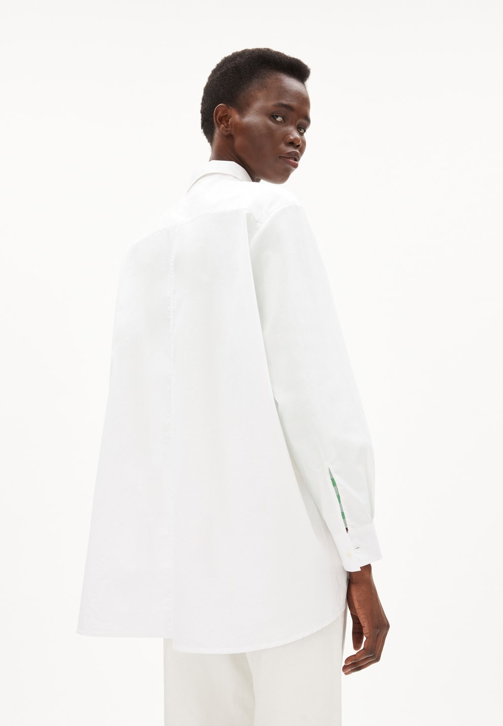 EALGAA - white