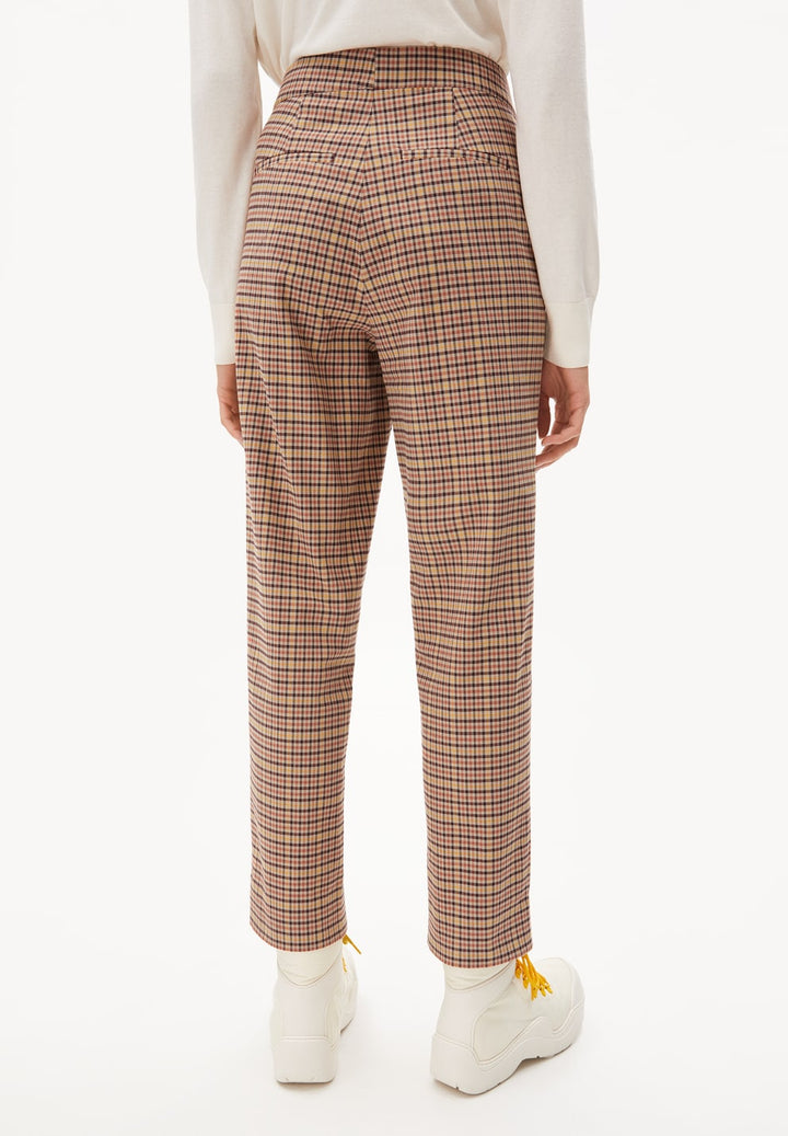 KORNELIAA Tartan - kitt-fudge