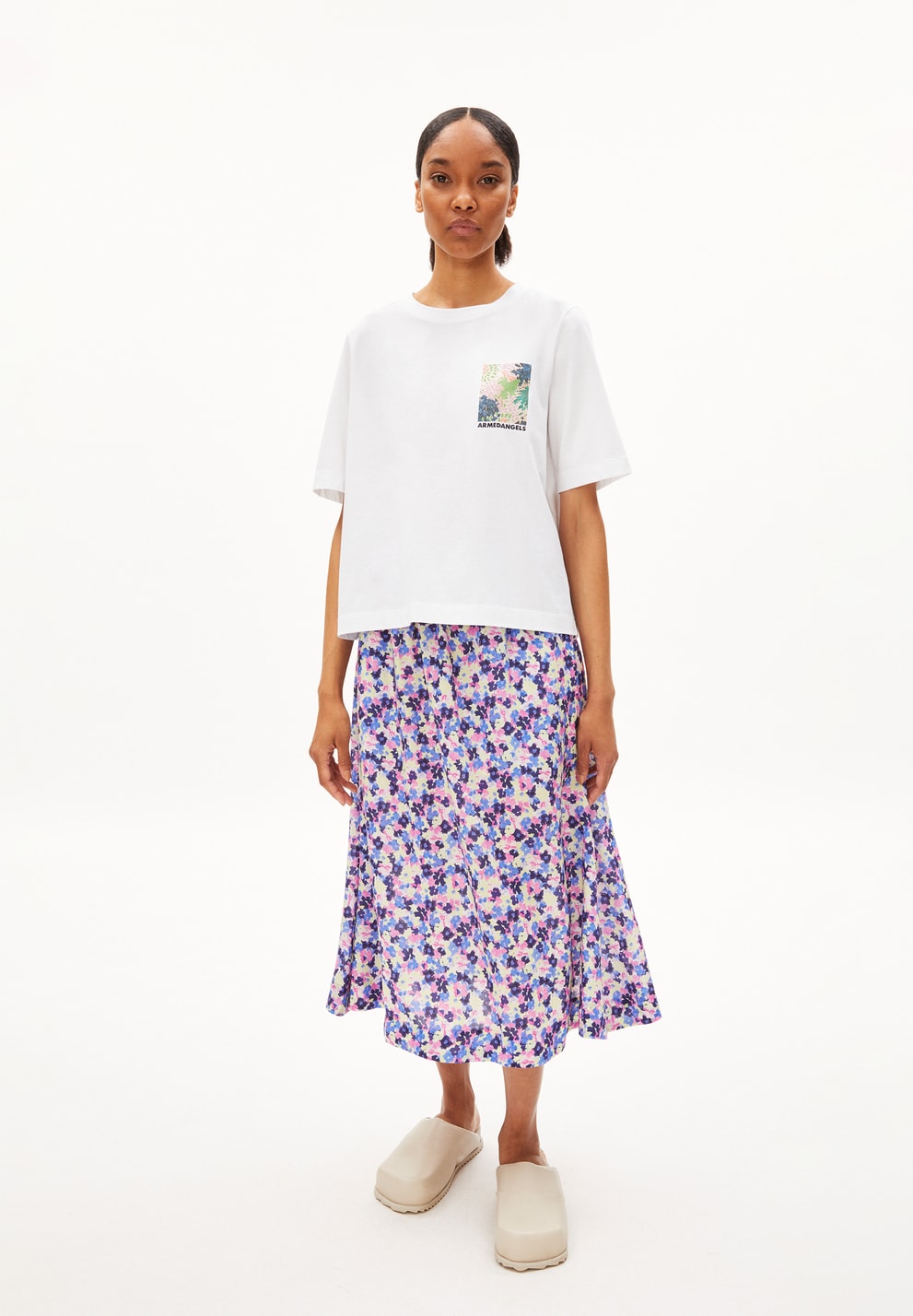 LAYAA FLORAA - white